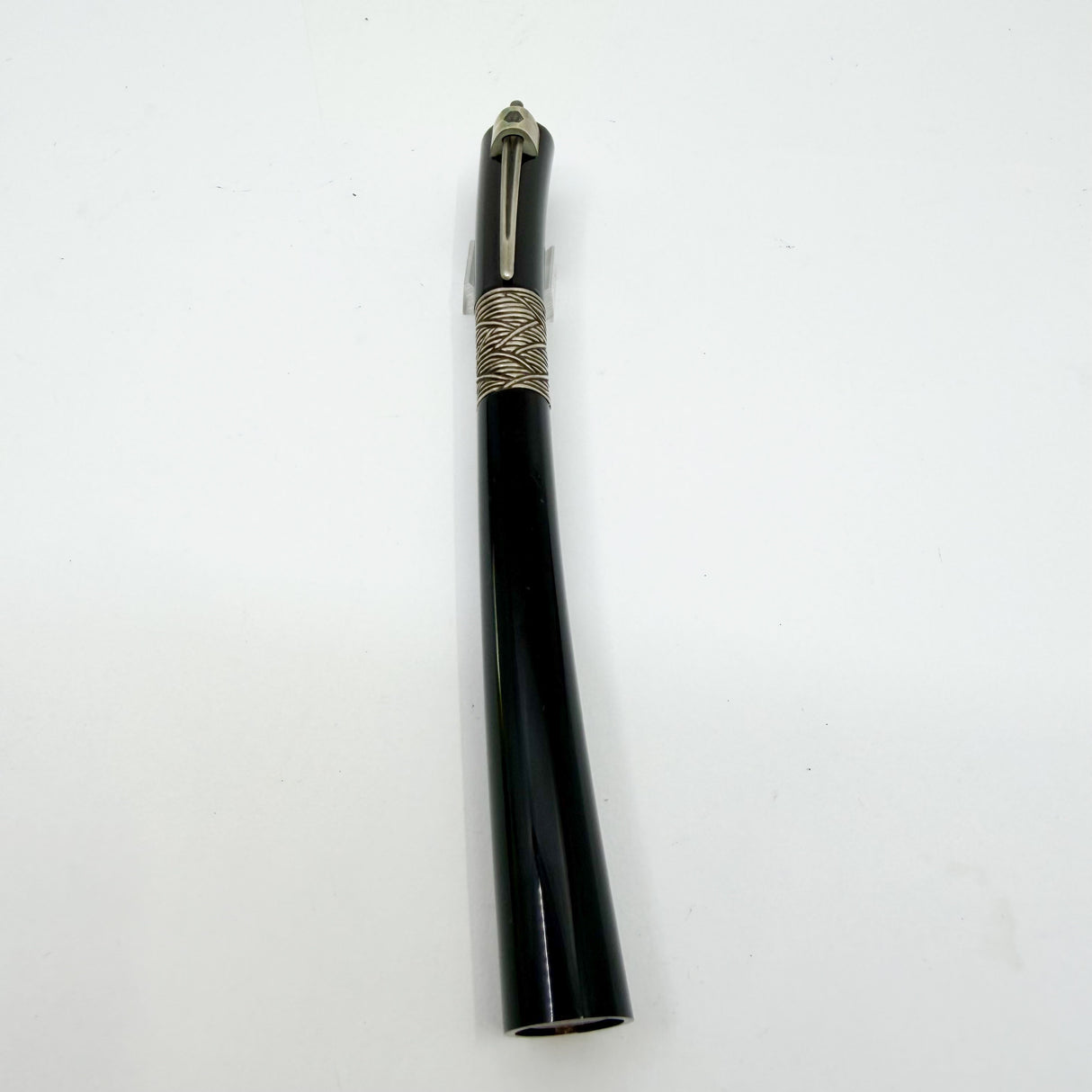 Waterman Black Serenite Fountain Pen - Medium 18kt Gold Nib