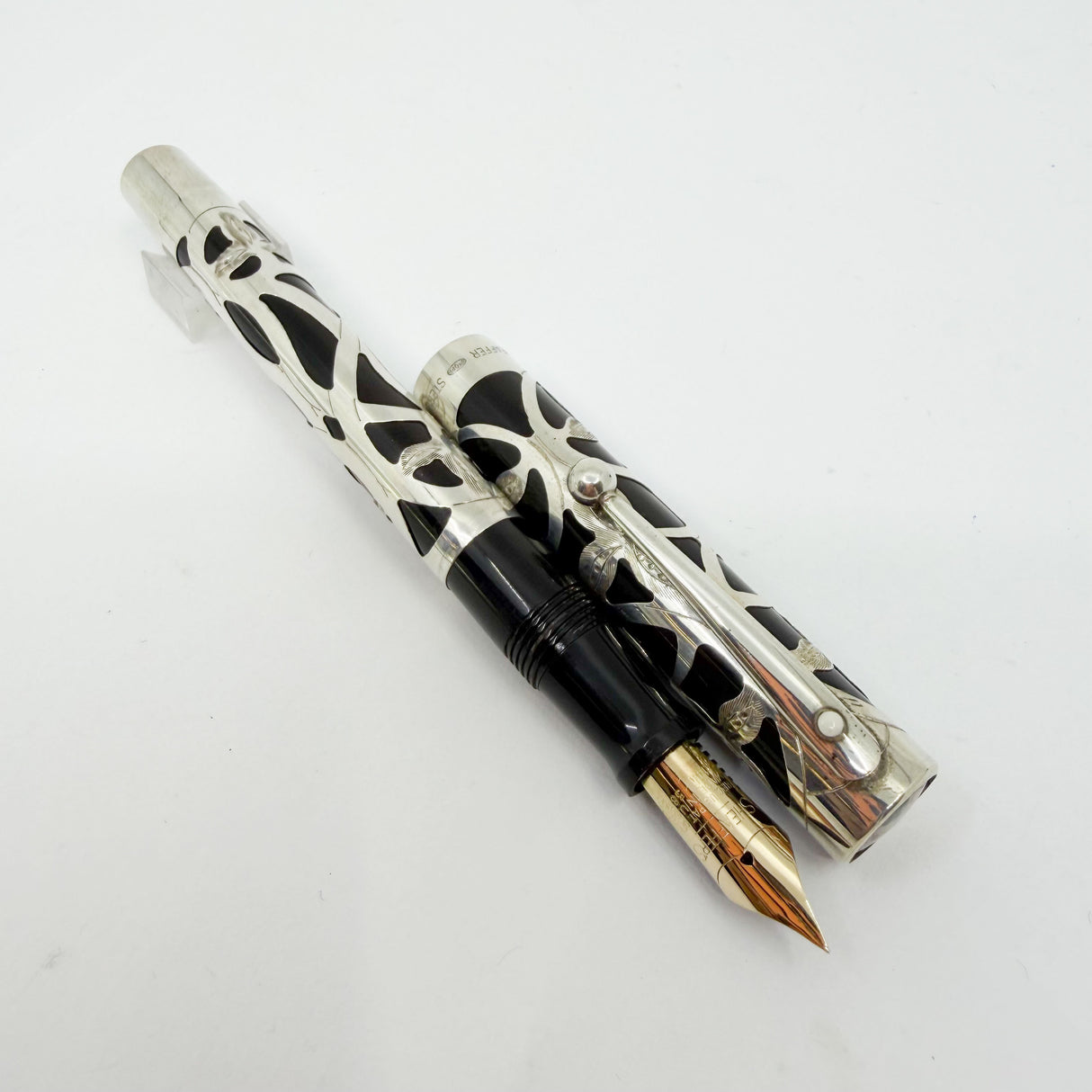 Sheaffer Nostalgia Sterling Silver Filigree Fountain Pen - Extra Fine 14kt Gold Nib