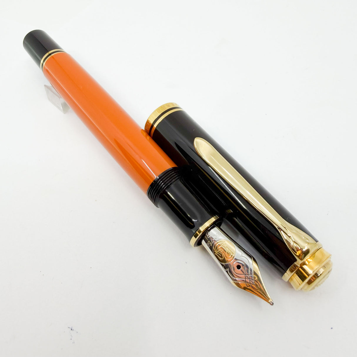 Pelikan M800 Souveran Burnt Orange  Fountain  Pen - Broad 18kt Gold Nib