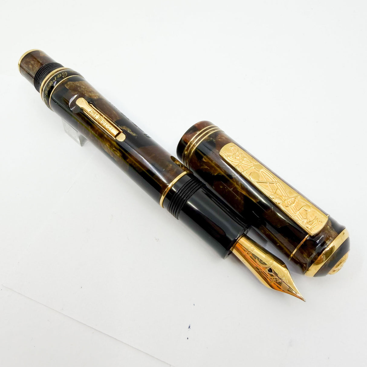 Delta Enrico Caruso Celluloid Special Limited Edition Fountain Pen - Extra Fine 18kt Gold Nib