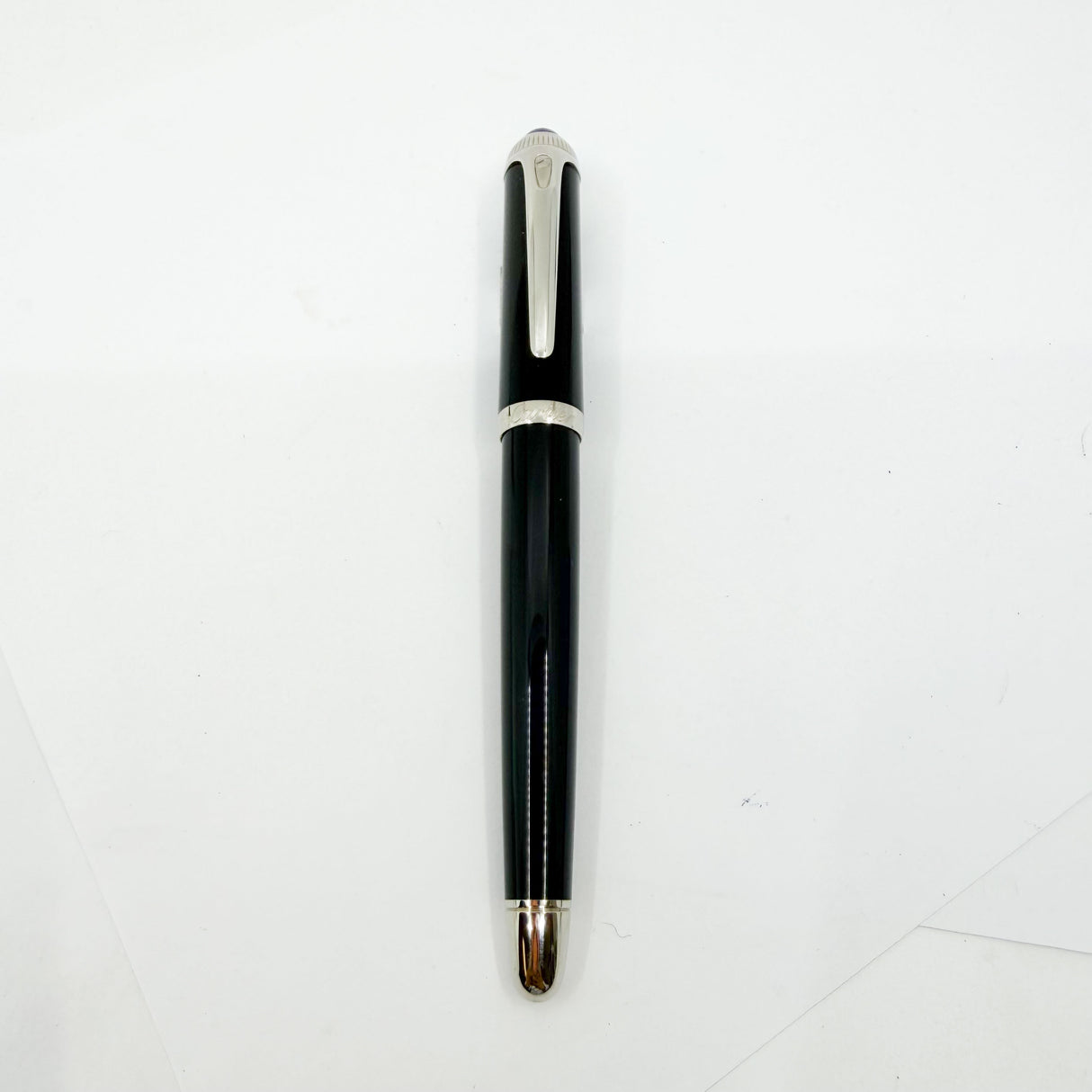 Cartier Roadster Black Composite Fountain Pen - Fine 18kt Gold Nib