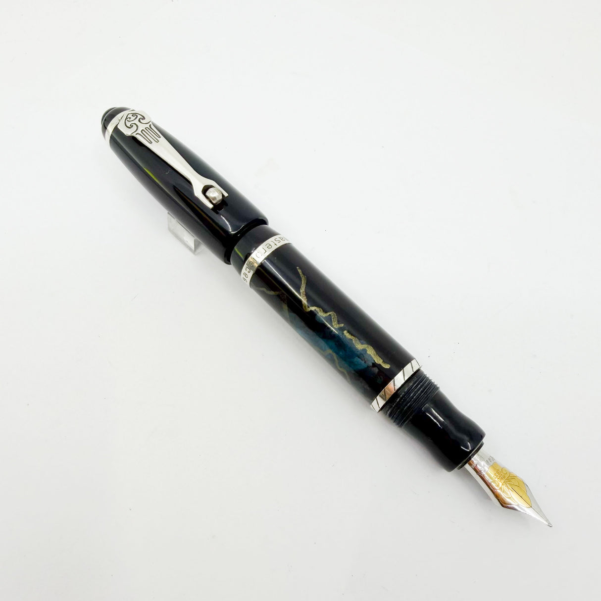 Marlen 21 "Marble" Fountain Pen - Fine 18kt Gold Nib