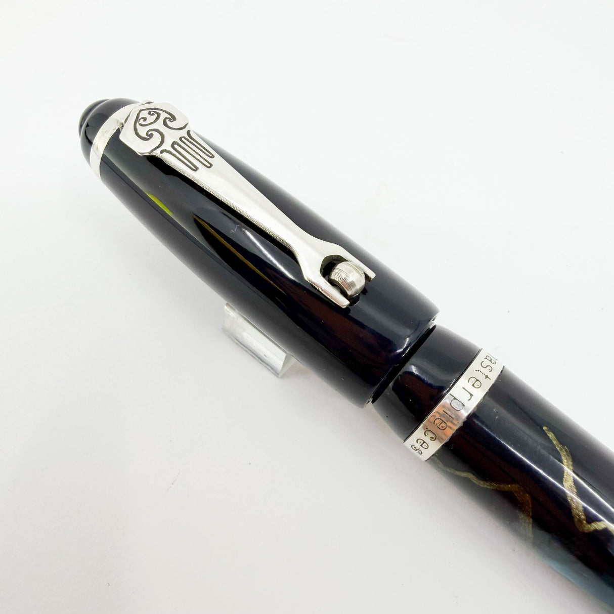 Marlen 21 "Marble" Fountain Pen - Fine 18kt Gold Nib