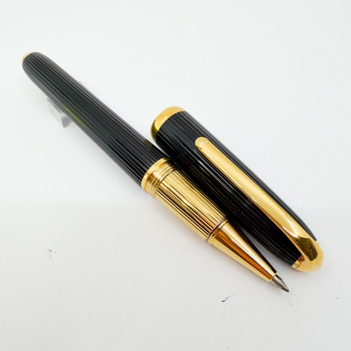 Cartier - Louis Cartier Black Composite Ribbed Rollerball - Gold-Plated Trim