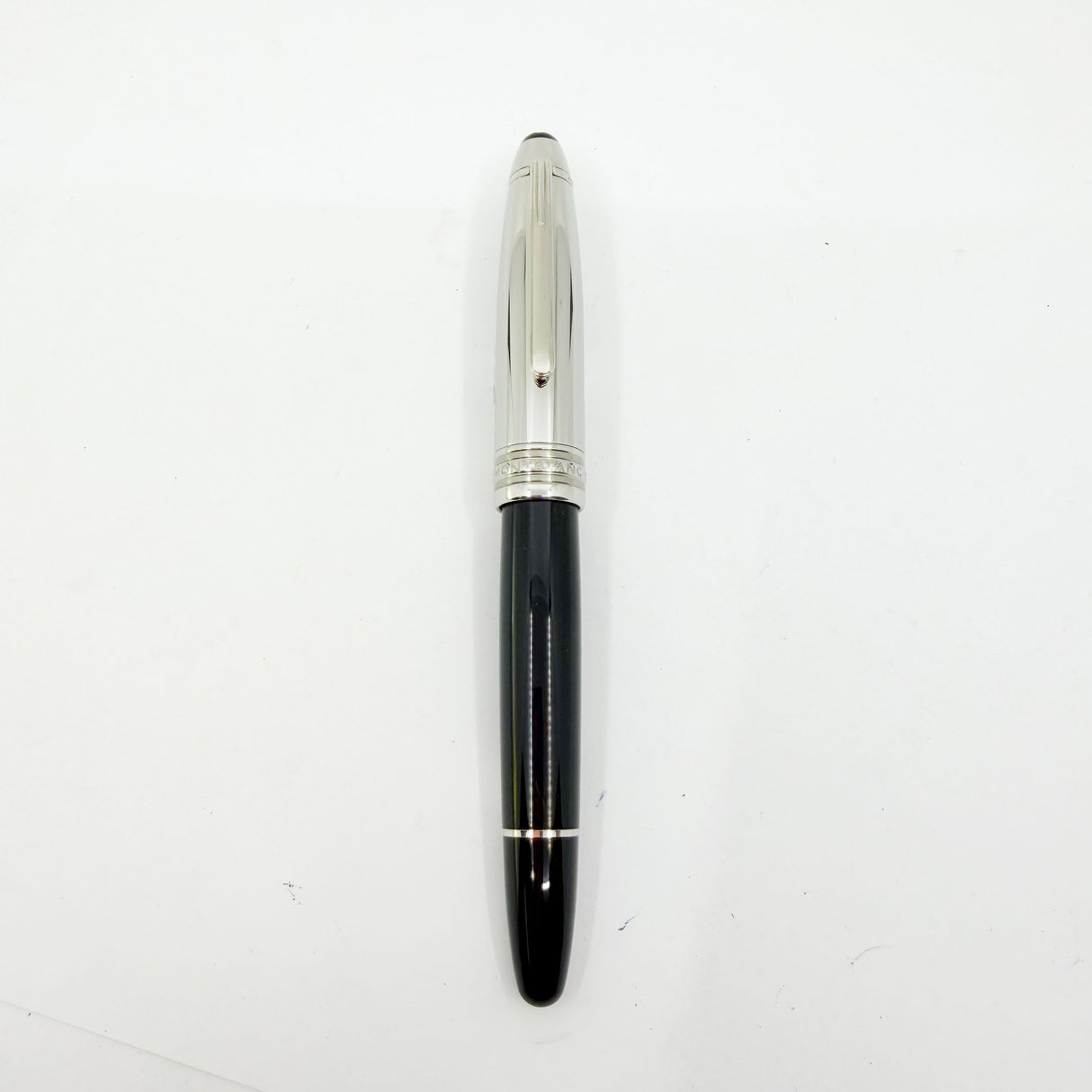 Montblanc Meisterstuck #146 Doue Black with Stainless Steel Cap LeGrand  Fountain Pen - Medium 18kt Gold Nib