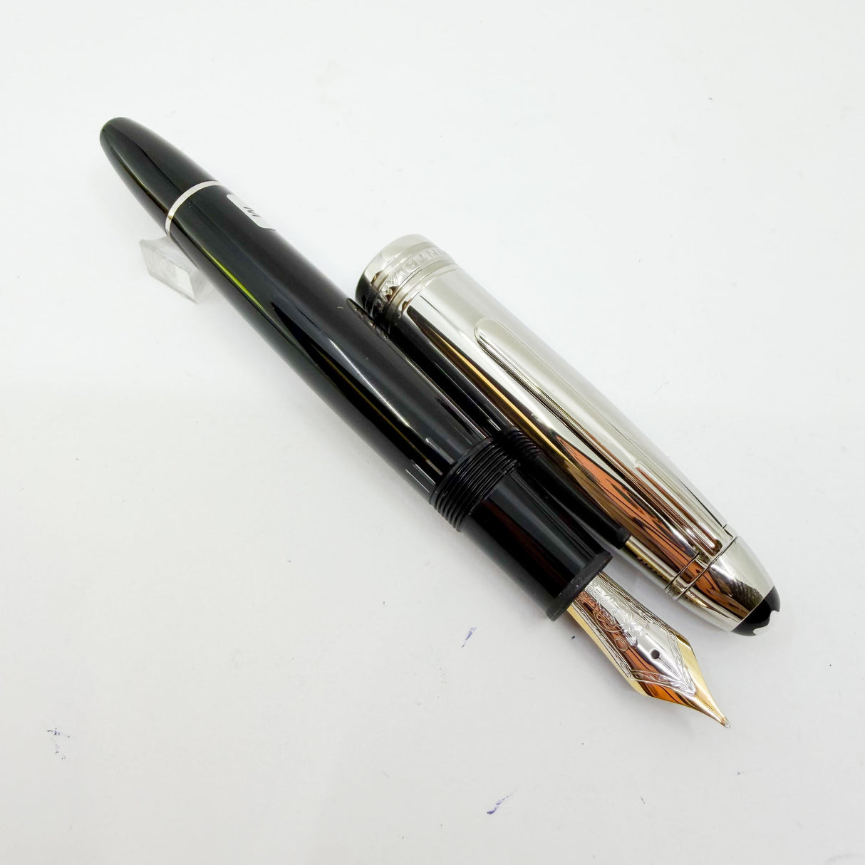 Montblanc Meisterstuck #146 Doue Black with Stainless Steel Cap LeGrand  Fountain Pen - Medium 18kt Gold Nib