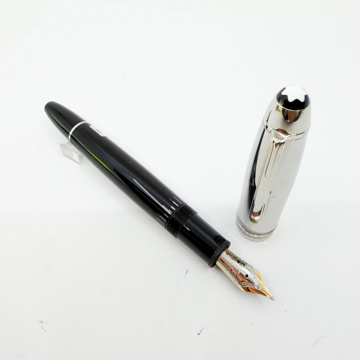 Montblanc Meisterstuck #146 Doue Black with Stainless Steel Cap LeGrand  Fountain Pen - Medium 18kt Gold Nib
