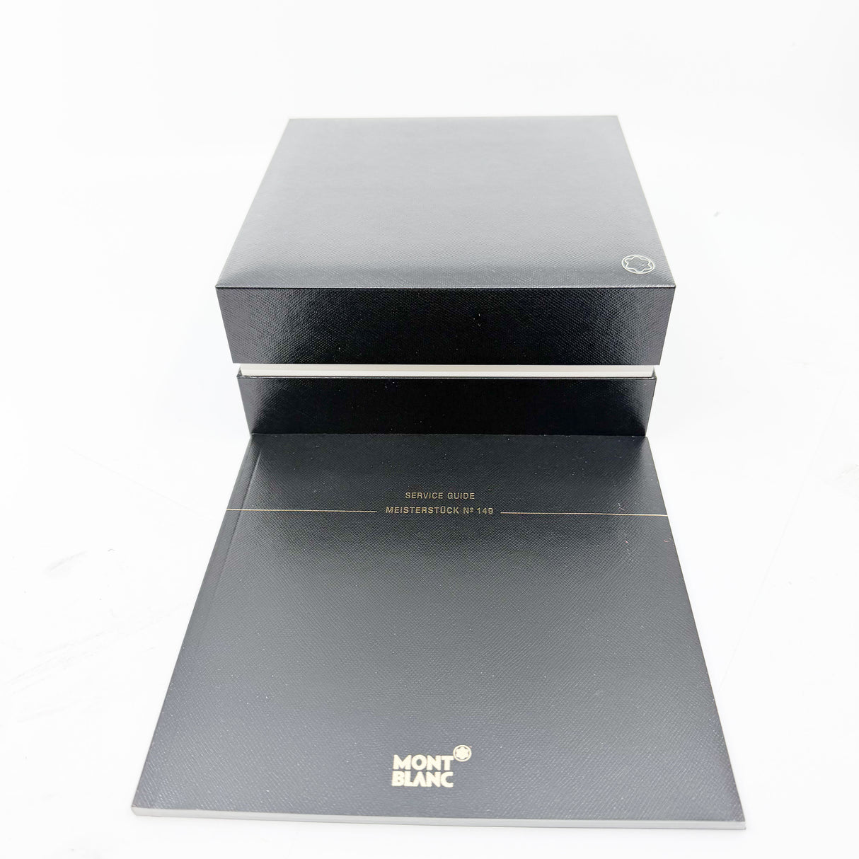 Montblanc Meisterstuck #P149 (Largest) Fountain Pen with Platinum Plated Trim - Fine 18kt Gold Nib
