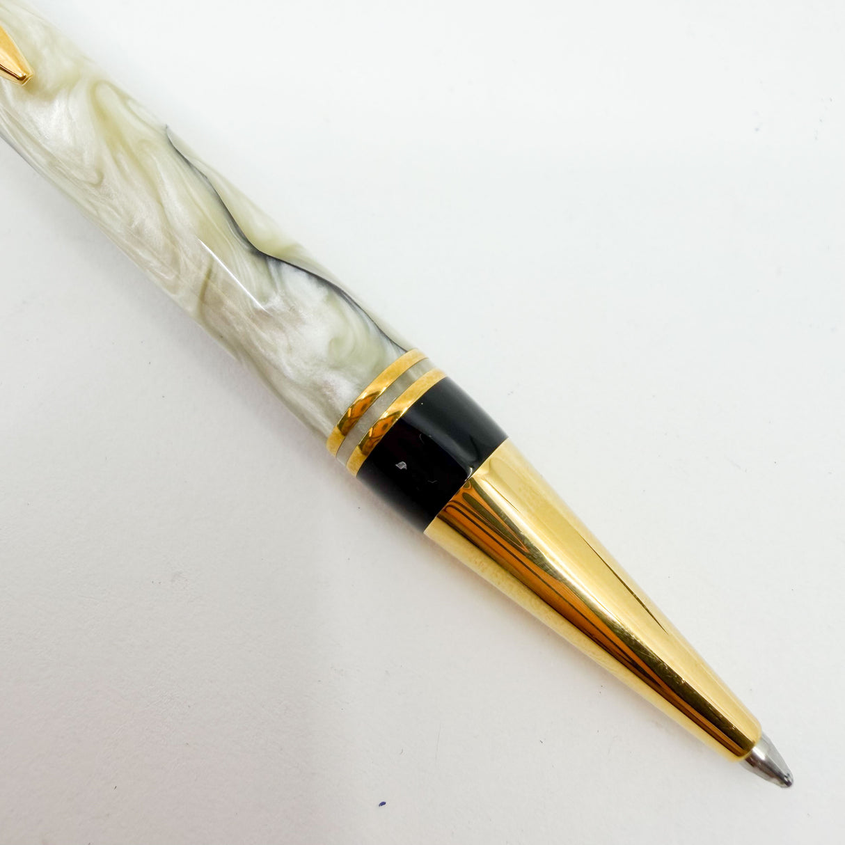 Parker Duofold Lustrous Pearl & Black Ballpoint Pen