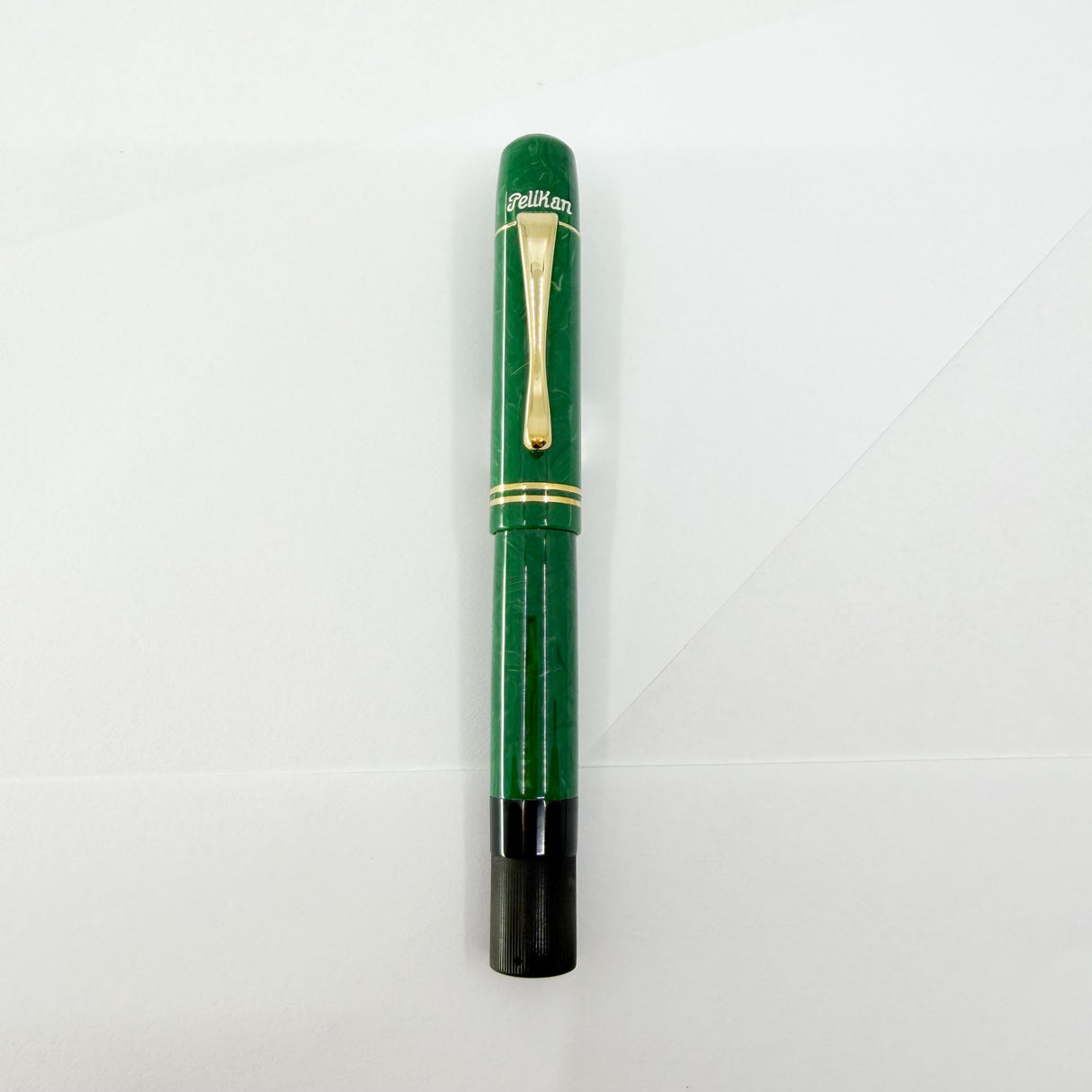 Pelikan "1935 Originals of their Time" Green Jade Celluloid Limited Edition Fountain Pen - Medium 18kt Gold Nib