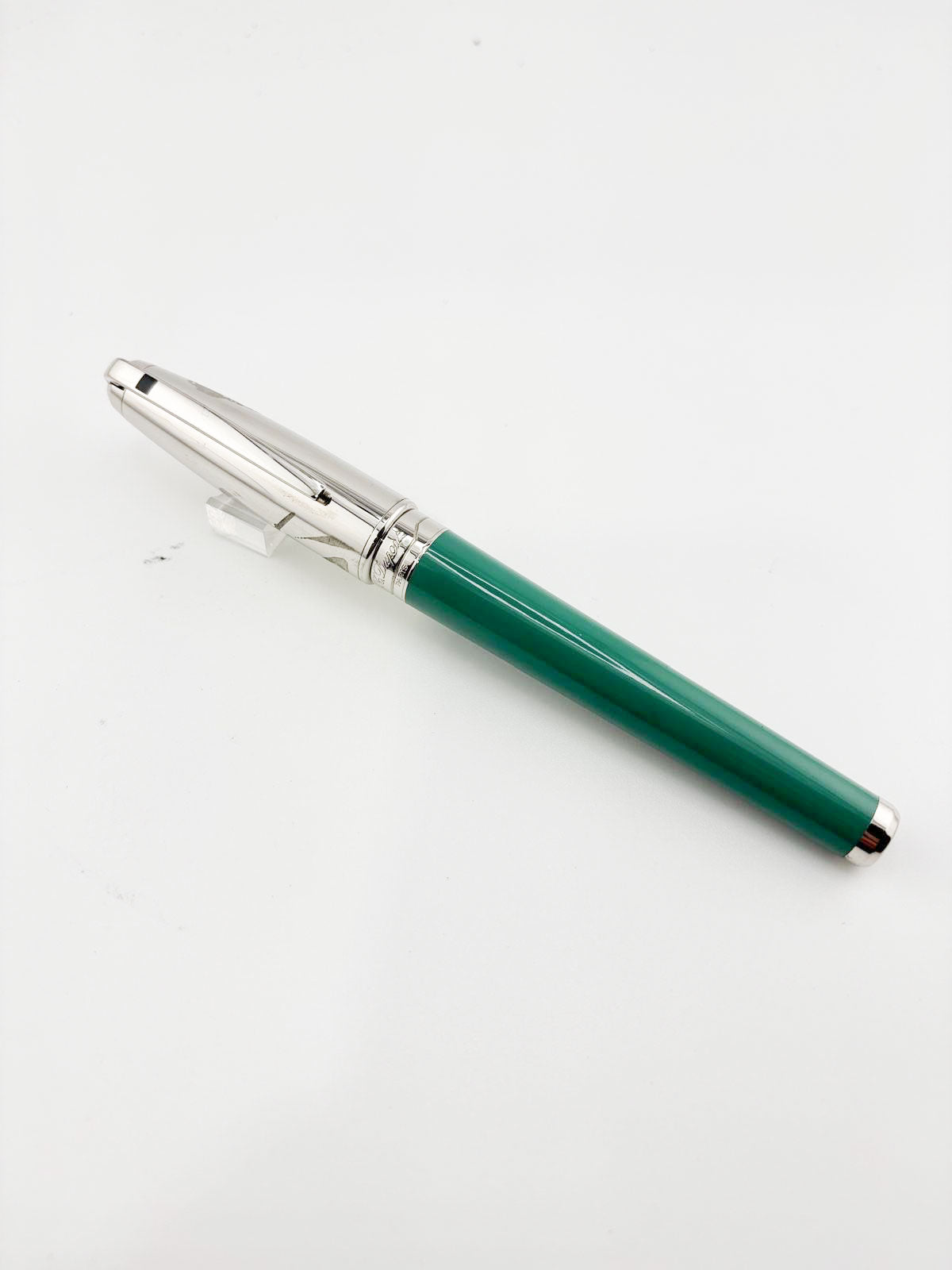 S.T. DuPont Statue of Liberty Limited Edition Fountain Pen - Medium 18kt Gold Nib