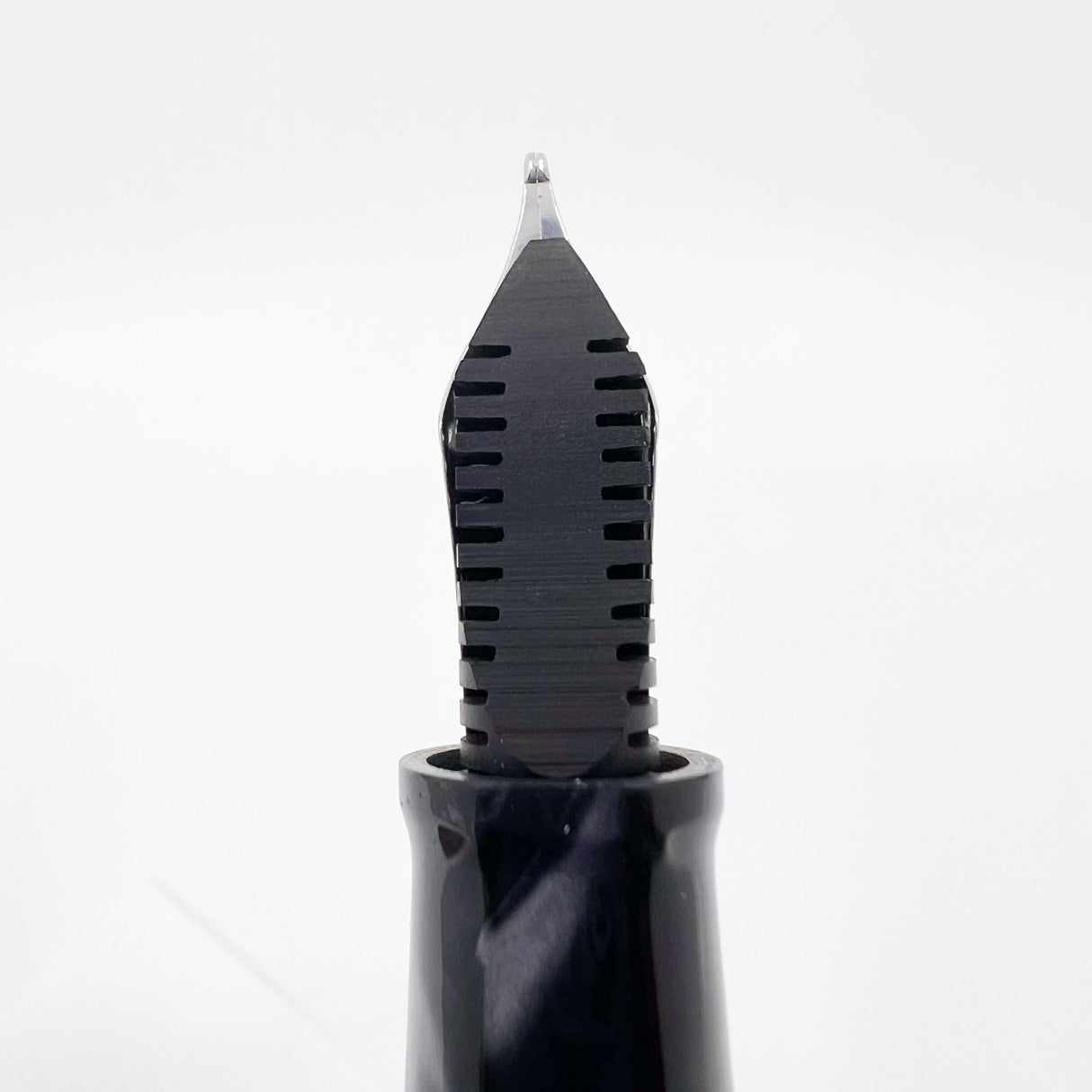 OMAS  Cinema 100th Anniversary Celluloid Limited Edition Fountain Pen - Medium 18kt Gold Nib