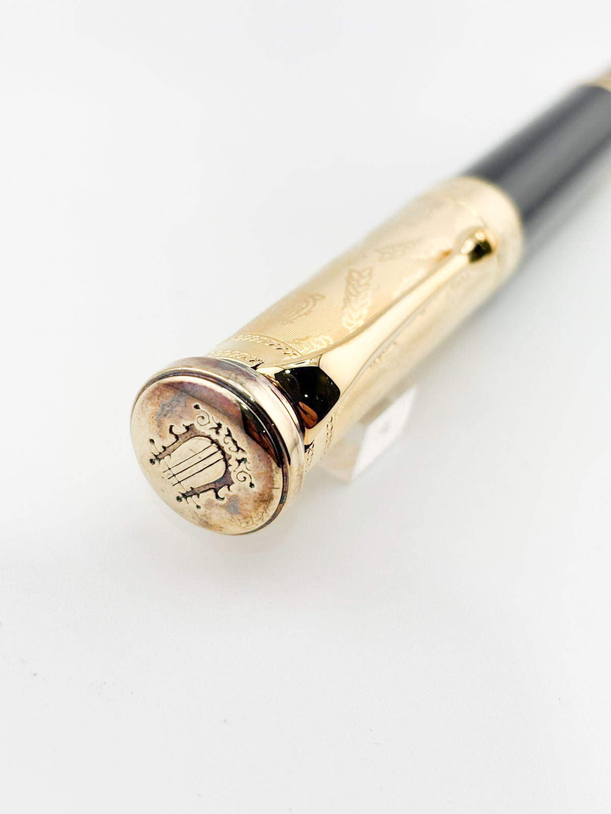Aurora Guisseppe Verdi Opera Doue  Limited Edition Fountain Pen - Extra Fine 18kt Gold Nib