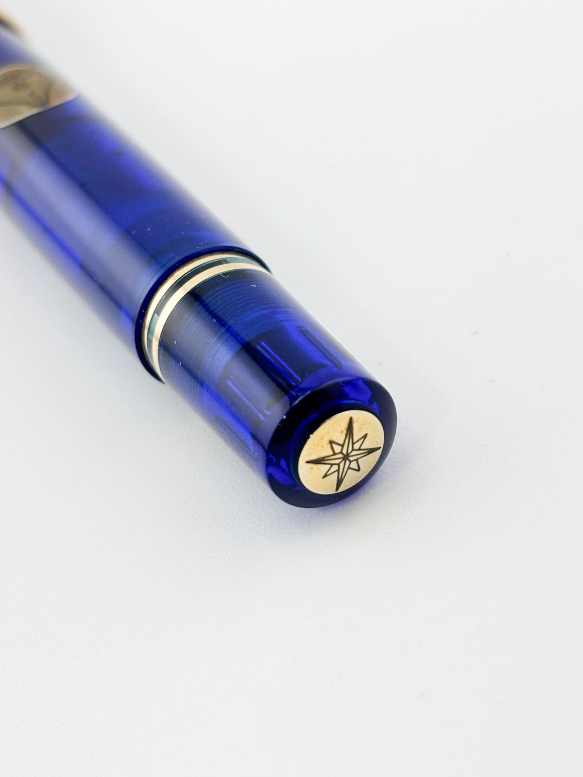 Pelikan Blue Ocean Limited Edition Fountain Pen - Fine 18kt Gold Nib