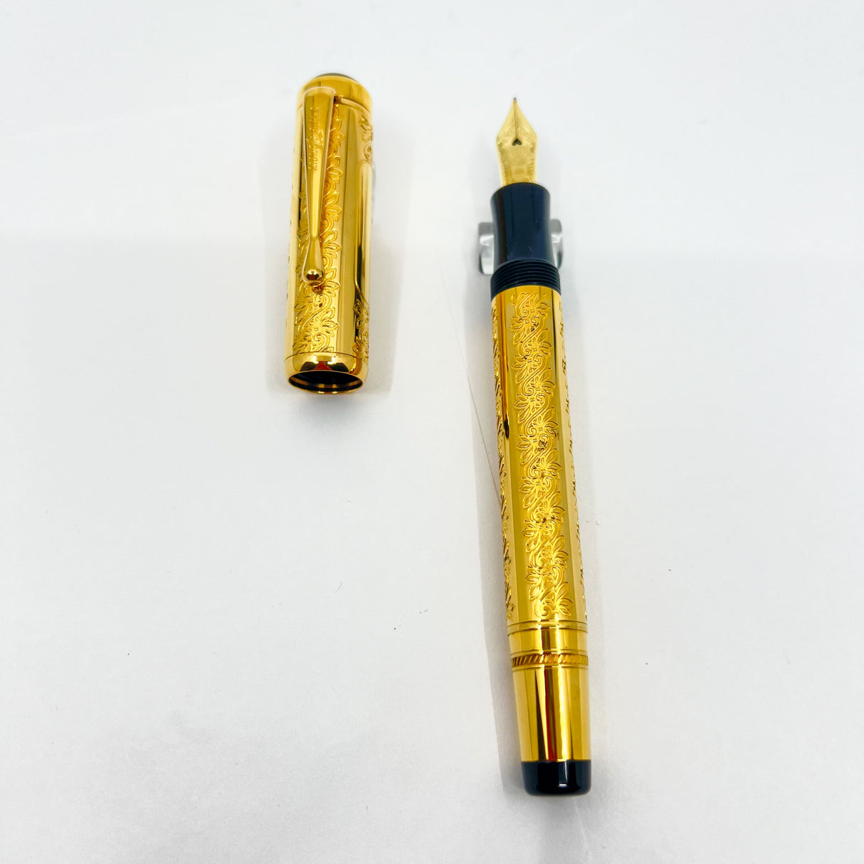 Montblanc Louis XIV Patron of the Arts Limited Edition Fountain Pen