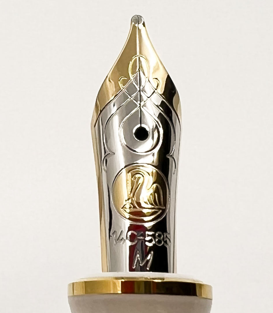 Pelikan M600 Pink-White Striped Fountain Pen