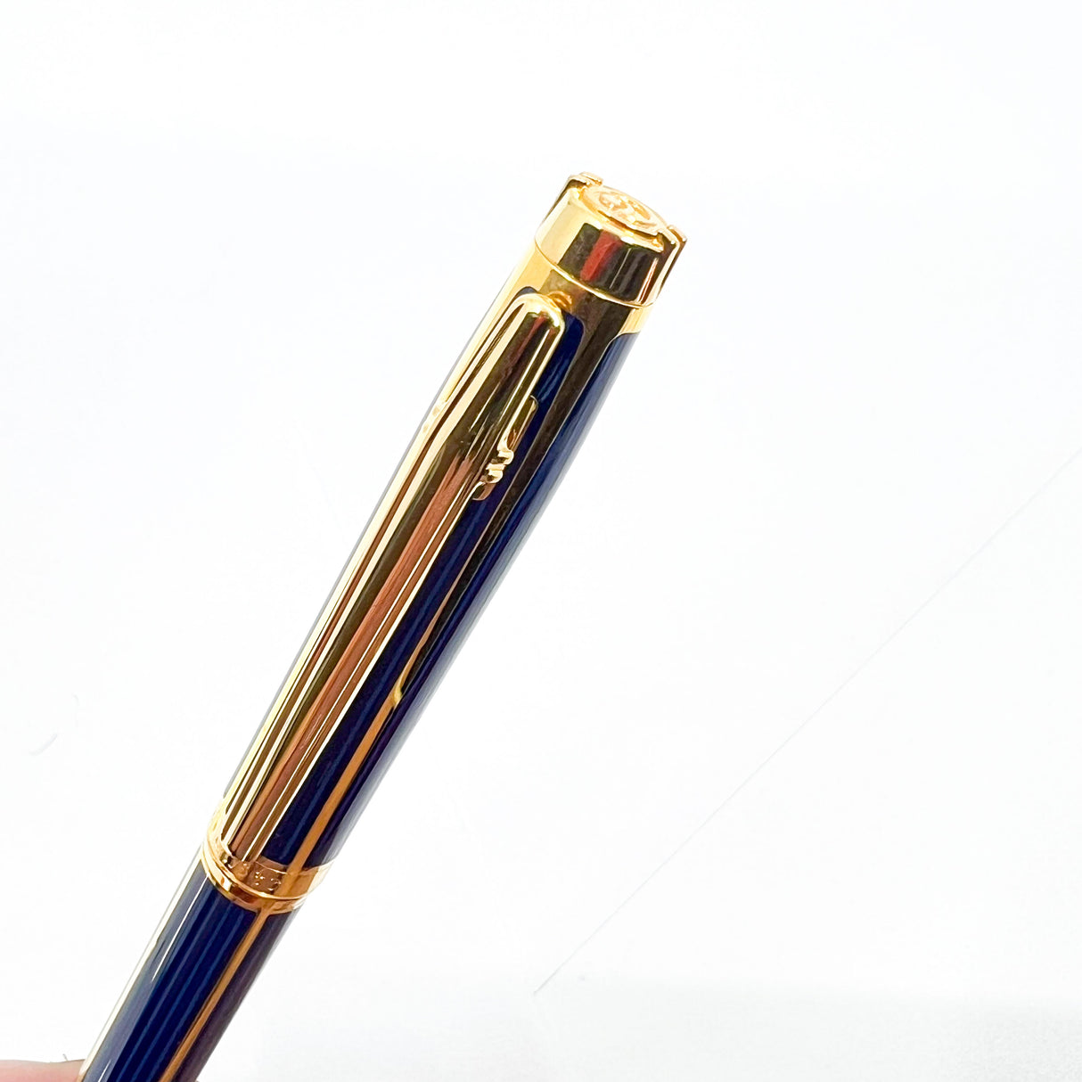 Elysee Parthenon Classique Blue Lacquer/Pinstripes