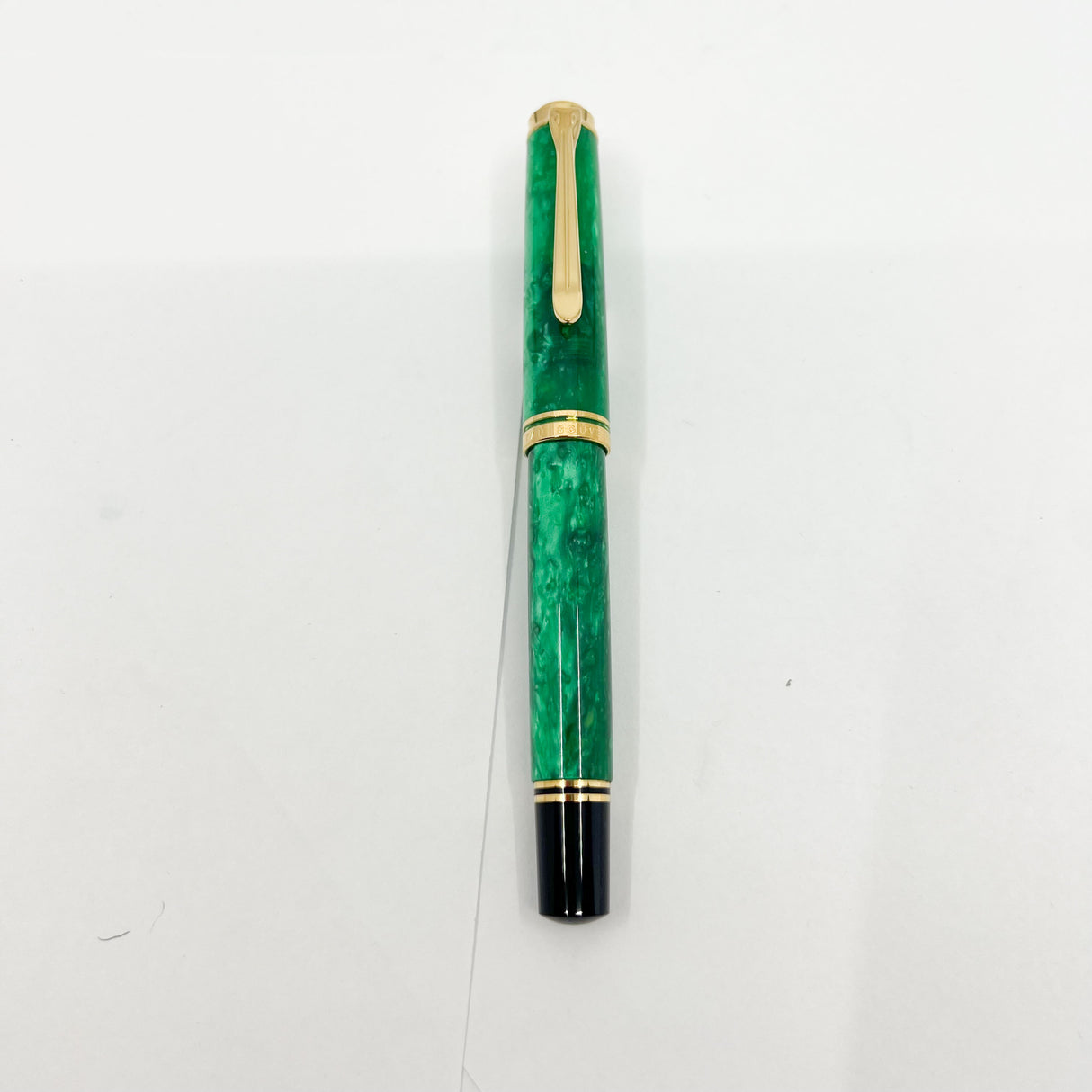Pelikan M600 Vibrant Green Fountain Pen