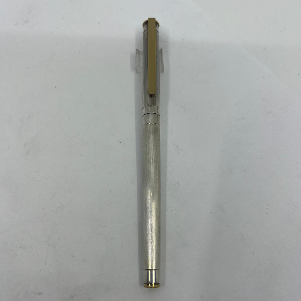 Montblanc Noblesse Silver-Plated Etched Vertical Lines Fountain Pen  - Fine 18kt Gold Nib