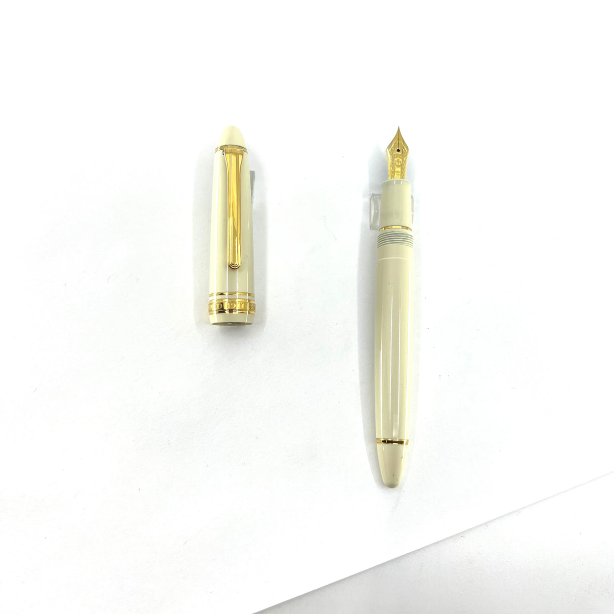 Sailor 1911S Standard Ivory  Fountain Pen- Extra Fine 14kt Gold Nib