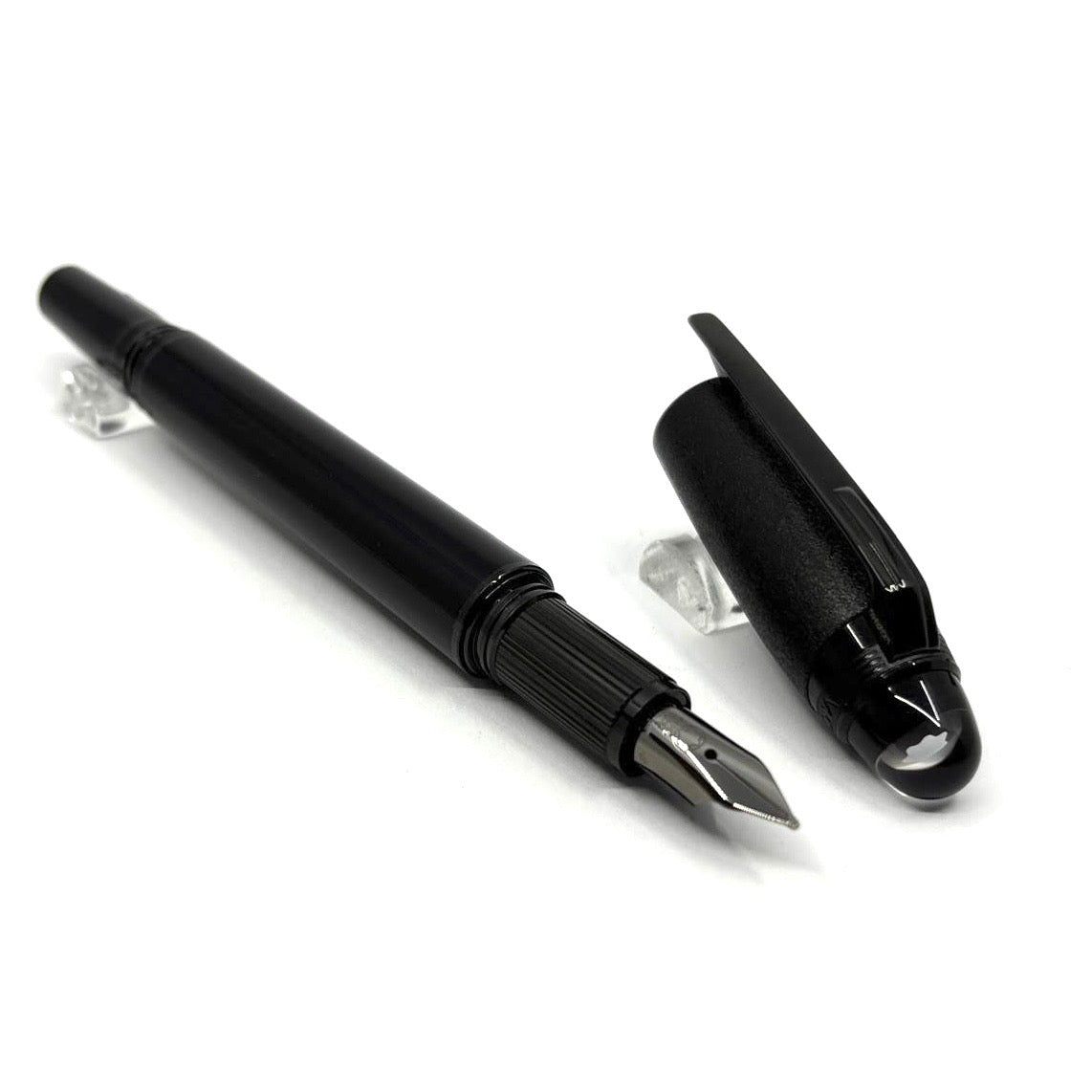 Montblanc Starwalker BlackCosmos Doue Fountain Pen-Fine 14kt Gold Nib