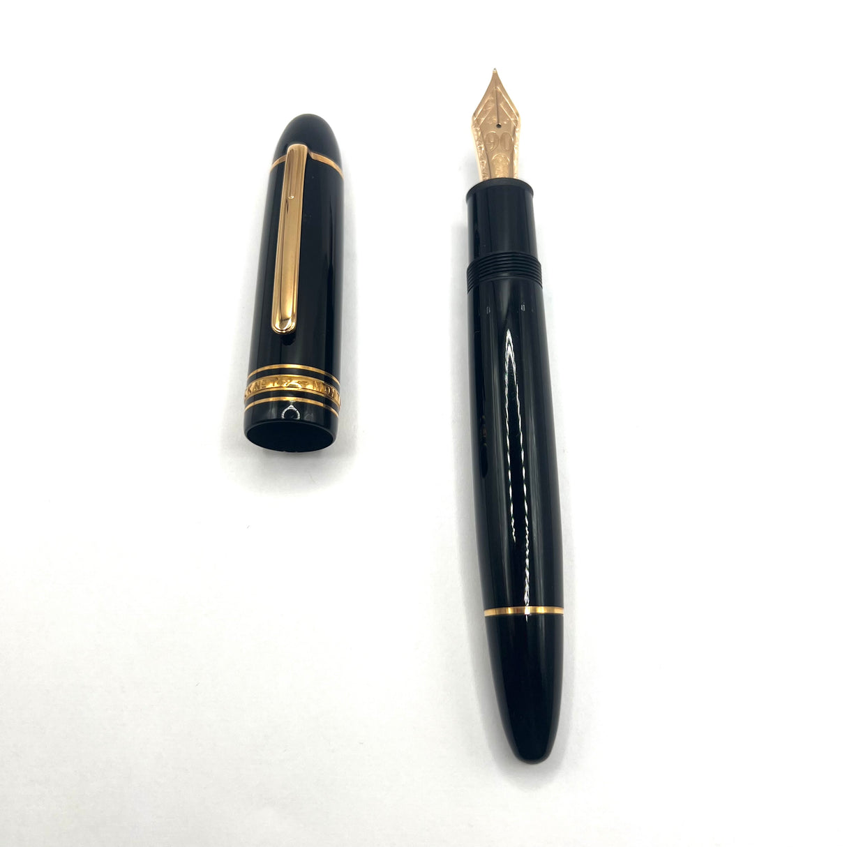 Montblanc Meisterstuck #149  90th Anniversary Fountain Pen-  Fine 18kt Gold Nib