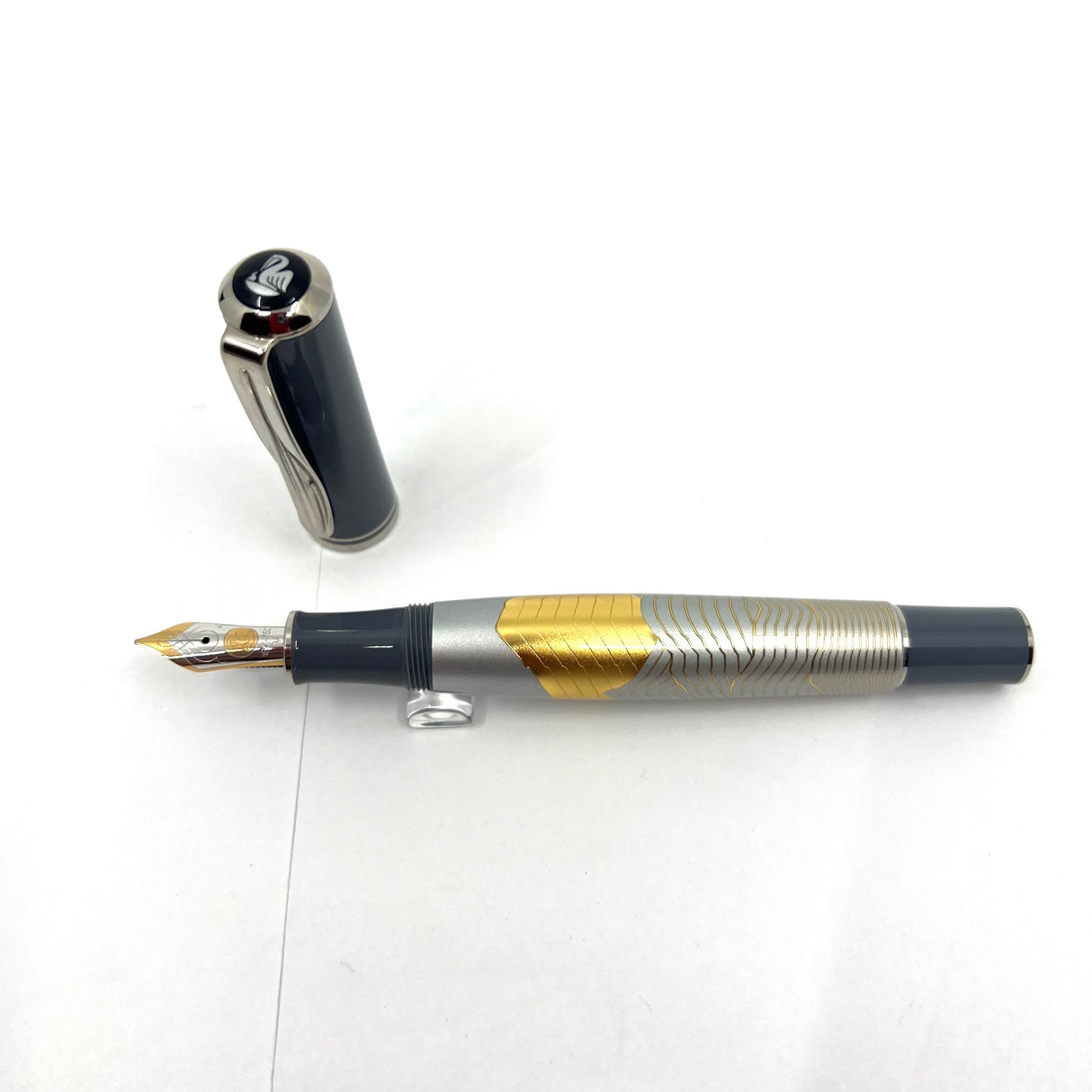 Pelikan M640 Mt. Everest Natural Beauty Fountain Pen