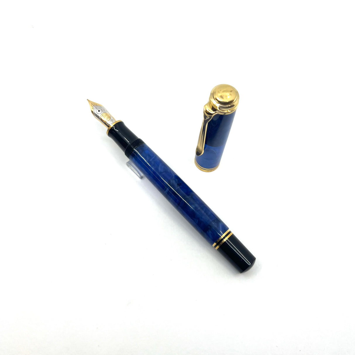Pelikan M800 Special Edition Blue o' Blue Fountain Pen
