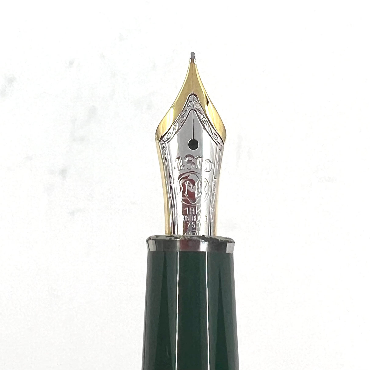 Montblanc Meisterstuck Solitaire  Czar Nikolai Classique 144 Platinum Plated Fountain Pen