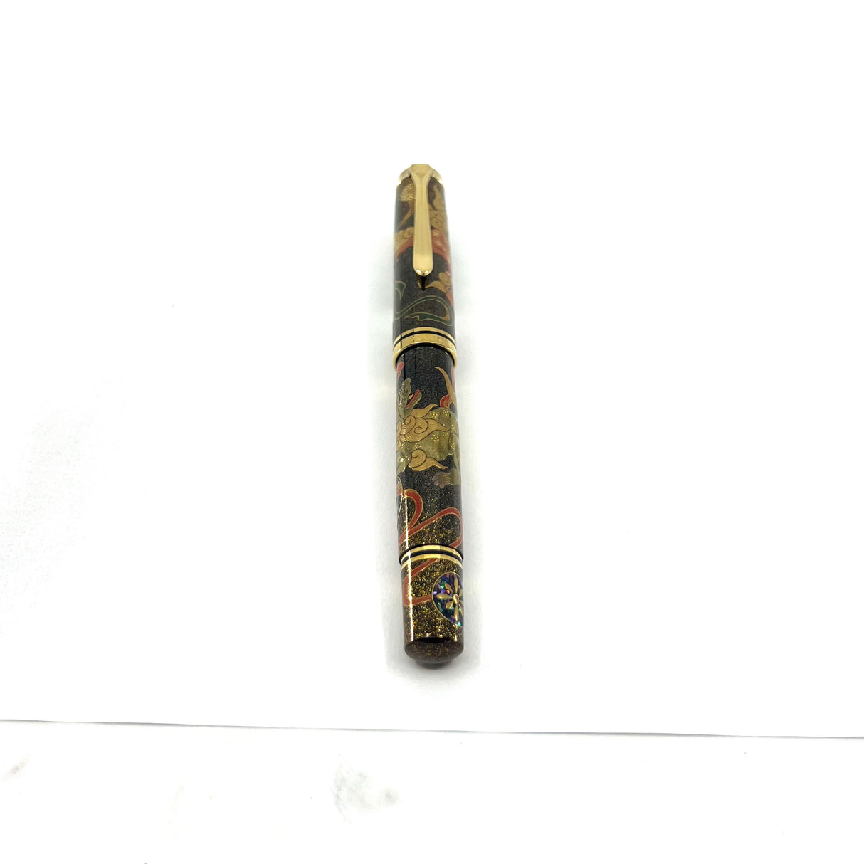 Pelikan Souveran M1000 Maki-e "Karajishi" Limited Edition Fountain Pen - #18 of 88 Pieces - Fine 18kt Gold Nib -  Complete Boxes & Booklets - MINT & RARE!!