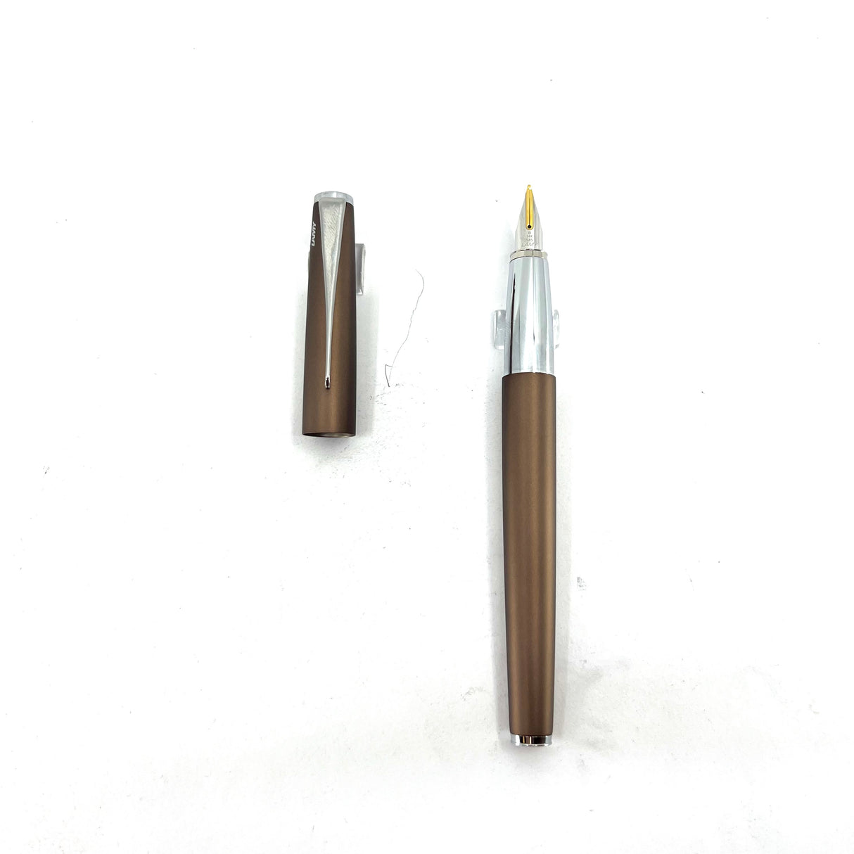 Lamy Studio "Rubin Black" Special Edition Fountain Pen - Broad 14kt Gold Nib - RARE!