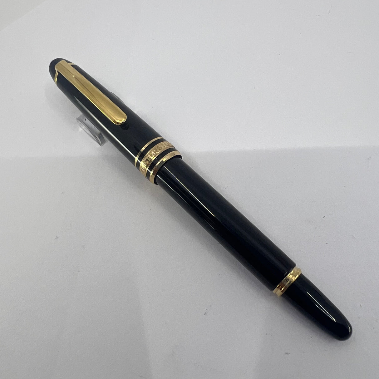 Montblanc Meisterstuck Mozart Black Resin Fountain Pen - Medium 14kt Gold  Nib