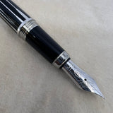 Cartier Backgammon Limited Edition Fountain Pen  - Fine 18kt Gold Nib