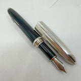 Louis Vuitton Doc Series Palladium Plated Cap/Black Lacquer Barrel Fountain Pen - Medium 18kt Gold Nib