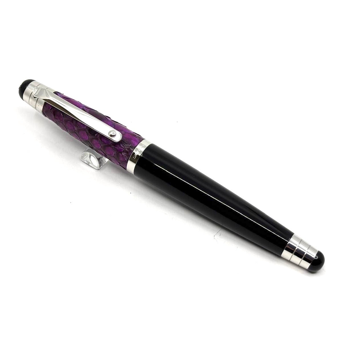Signum (Italy) Python - Variegated Purple Python Skin Fountain  Pen