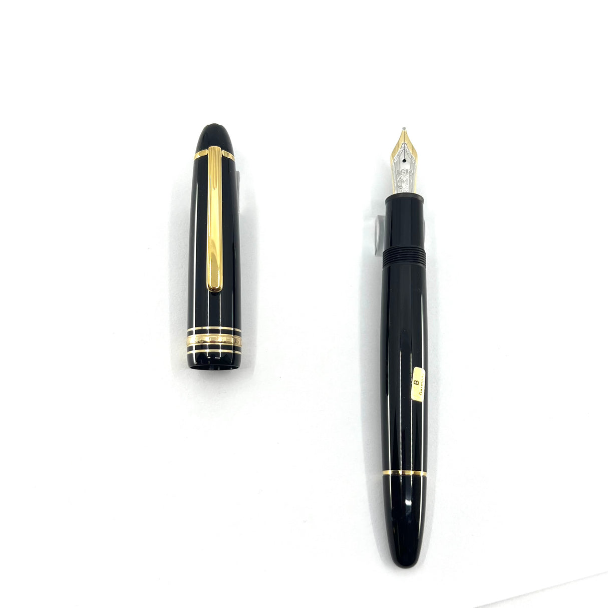 Montblanc #147 Traveler Black Resin LeGrand Meisterstuck Fountain Pen- Broad 14kt Gold Nib