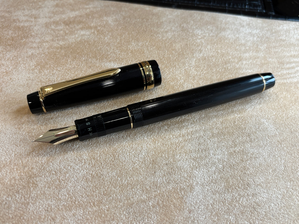 Pilot Justus 95 Fountain Pen - 14K Fine nib