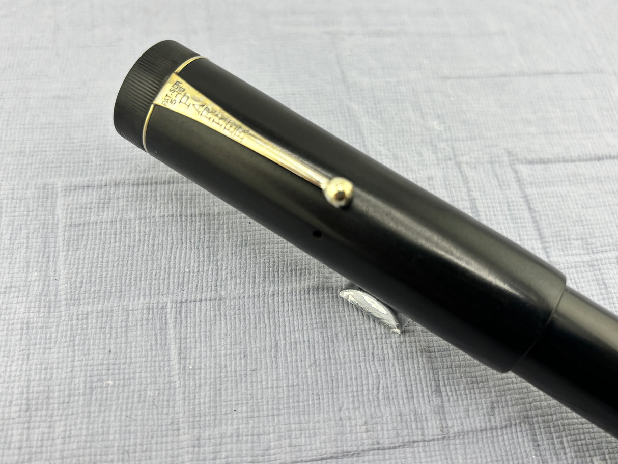 PARKER Black Giant  Fountain Pen - RARE!