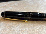 Pilot (NAMIKI) "Red Mont Fuji" Lacquer 14K M nib #10 - Fountain Pen circa 2005