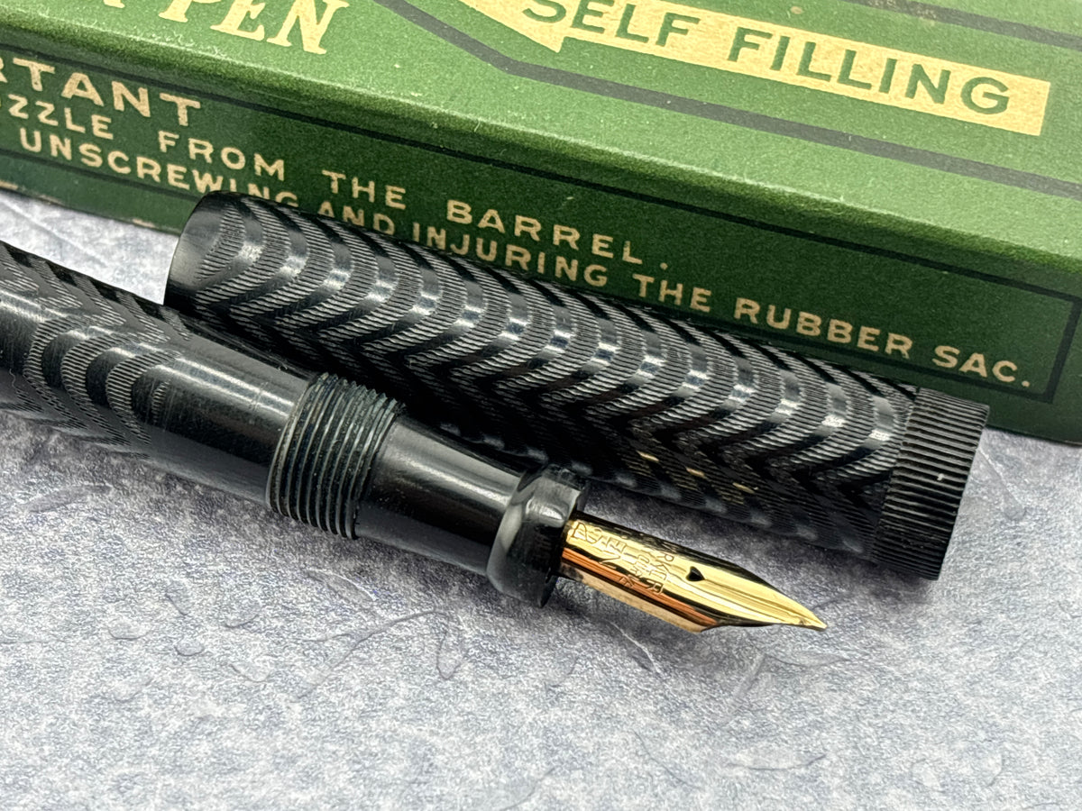 Parker # 2 1/2 Black Hard Rubber Chased ** New condition in original box ** - Fountain Pen
