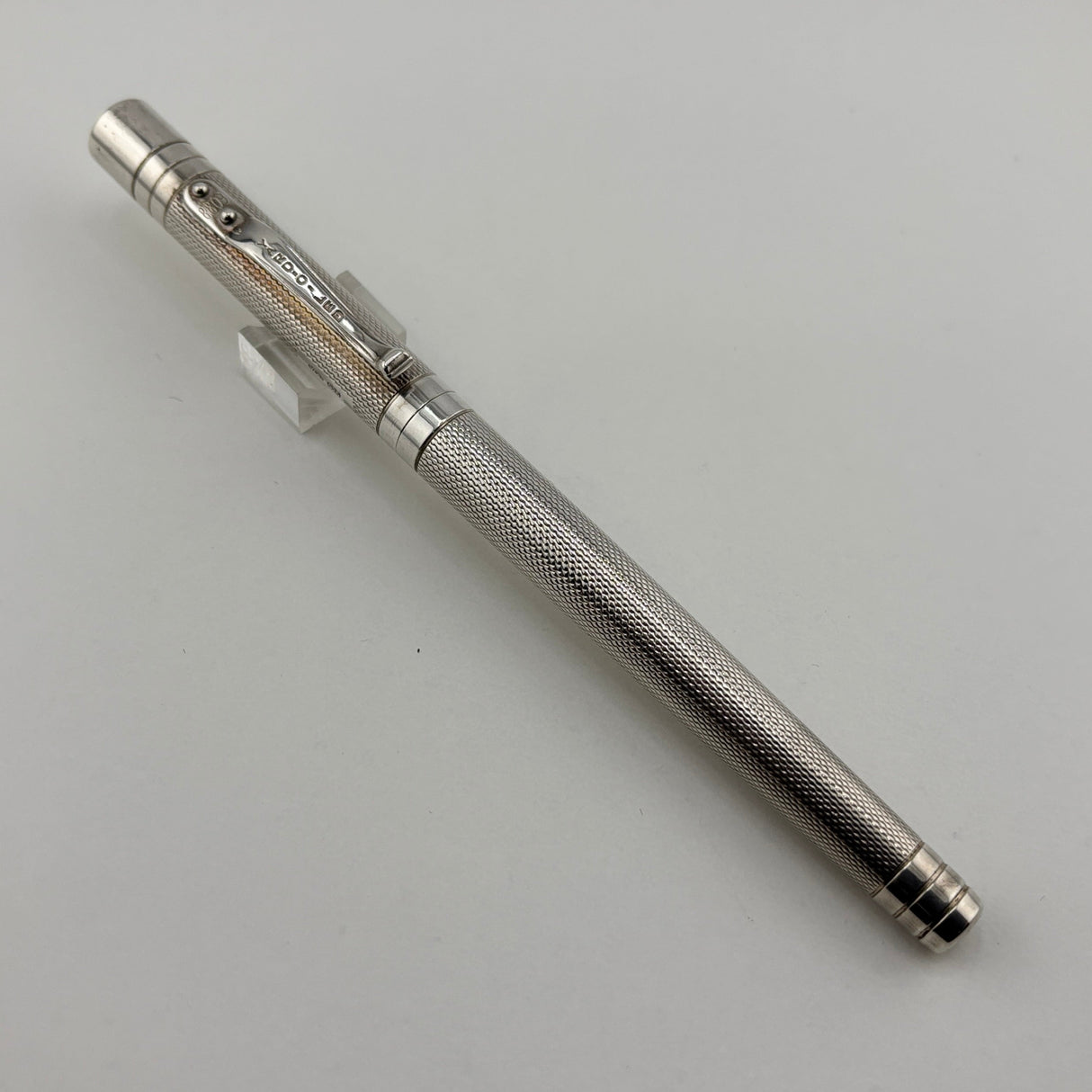 Yard O Led Viceroy Standard Barley  Sterling Silver .925 Fountain Pen - Medium 18kt Gold Nib