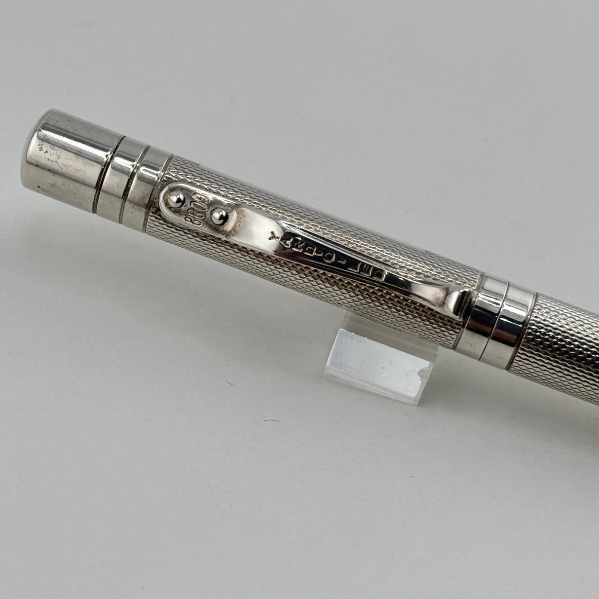 Yard O Led Viceroy Standard Barley  Sterling Silver .925 Fountain Pen - Medium 18kt Gold Nib