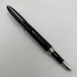 Louis Vuitton Black Lacquer Fountain Pen - Fine 18kt Gold Nib