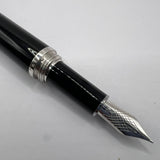 Louis Vuitton Black Lacquer Fountain Pen - Fine 18kt Gold Nib