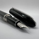 Louis Vuitton Black Lacquer Fountain Pen - Fine 18kt Gold Nib