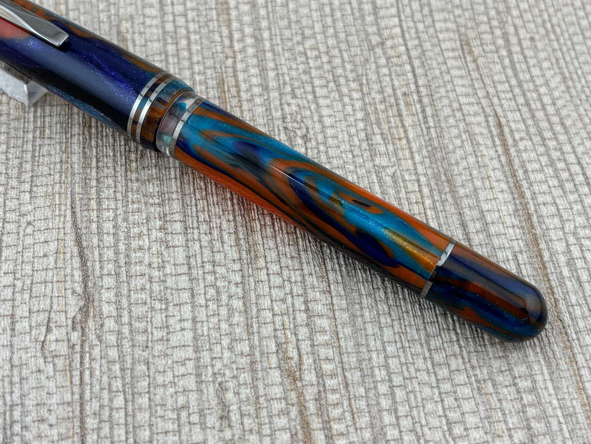 Gioia Metis Iride Black Ruthenium Trim  - Fountain Pen