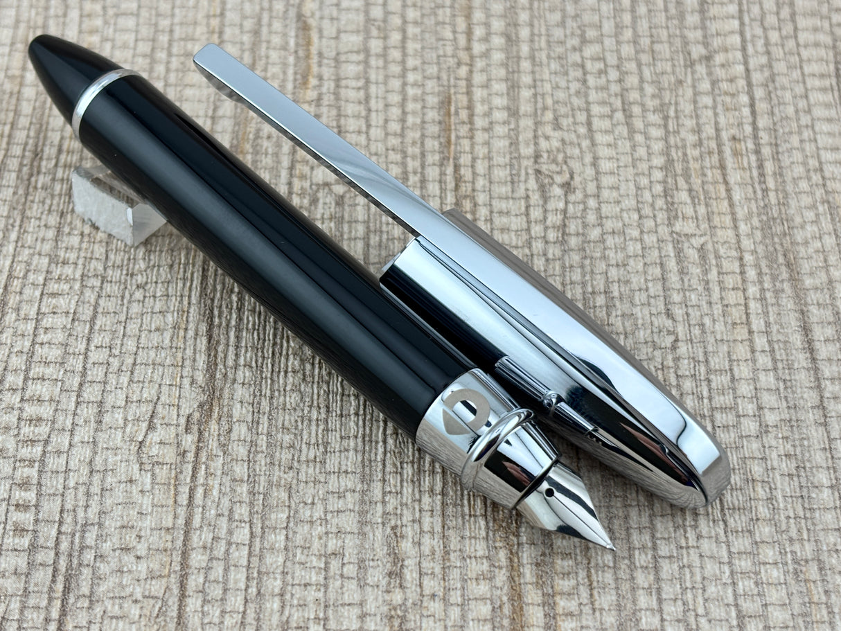 Smart Pen - The Famous Car Brand Name! Very Nice Design - Fountain Pen