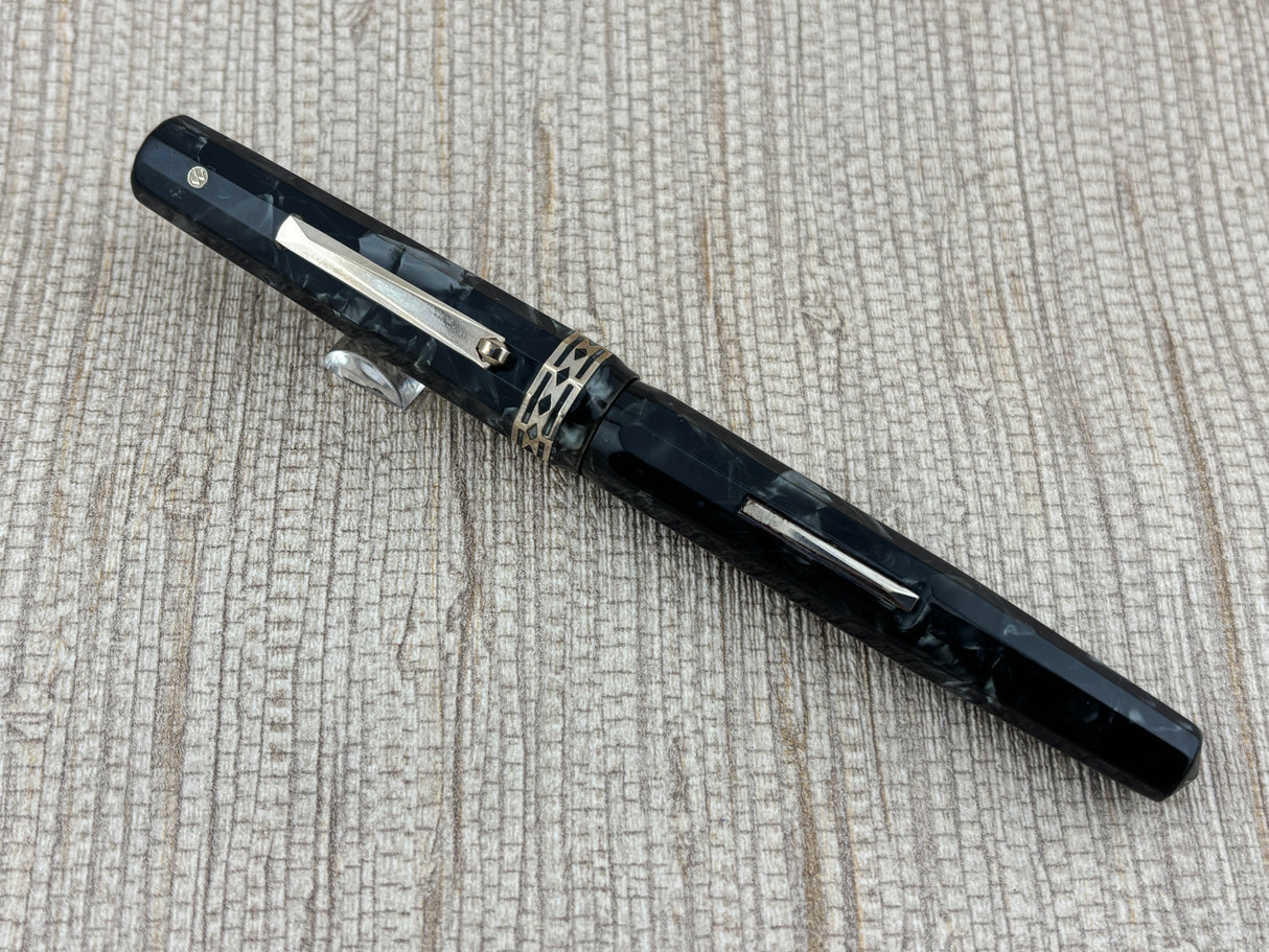 Wahl-Eversharp Doric Oversize Burma Pearl Grey Flexible Nib - Rare In This Condition! Fountain Pen ED