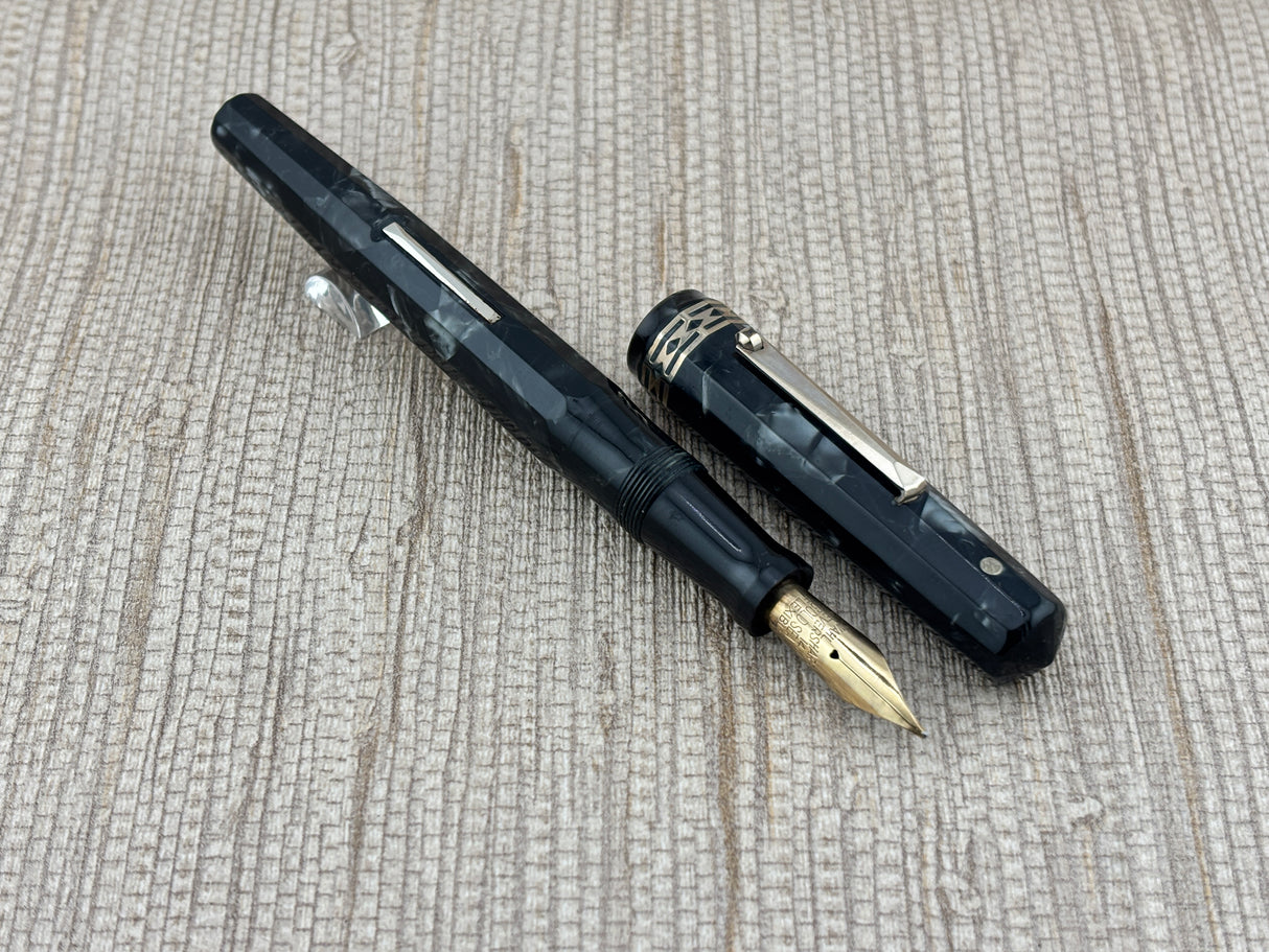 Wahl-Eversharp Doric Oversize Burma Pearl Grey Flexible Nib - Rare In This Condition! Fountain Pen ED