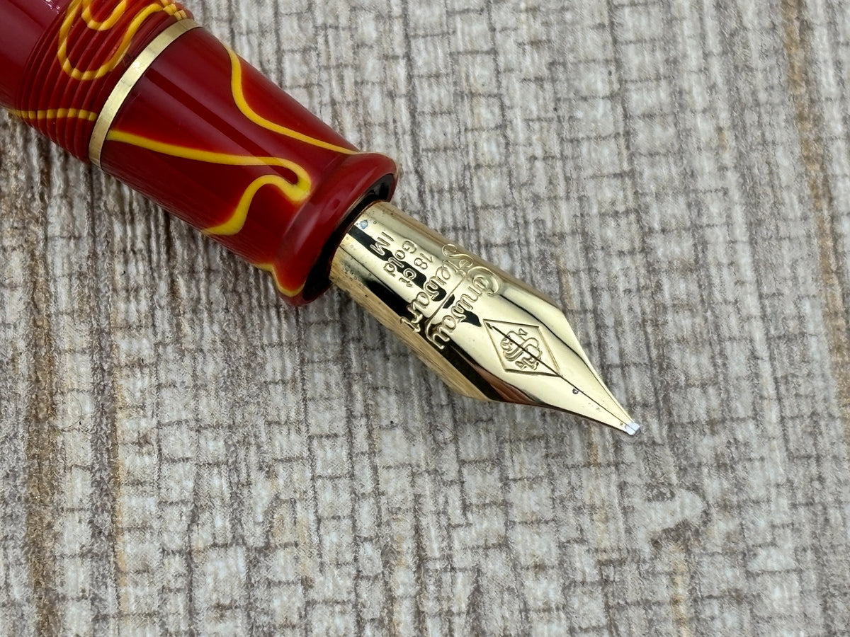 Conway Stewart Model "100" Yellow Swirl Fountain Pen - Medium Italic 18kt Gold Factory Nib (Circa 2005)
